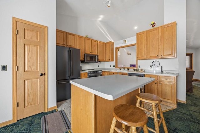 2821 Carrousel Lane, Janesville, WI 53545