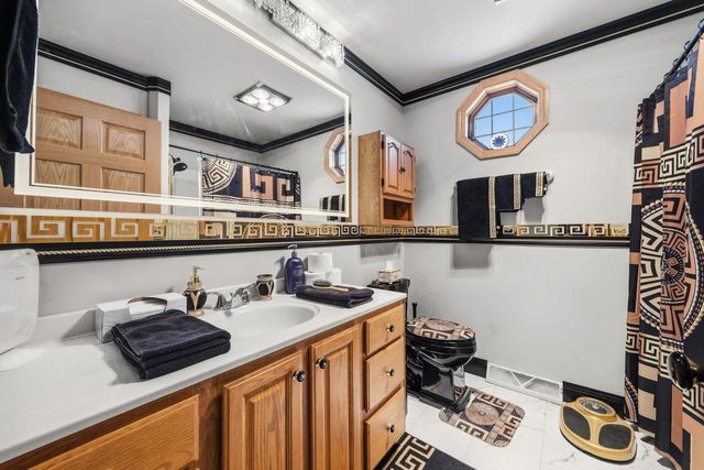 2821 Carrousel Lane, Janesville, WI 53545