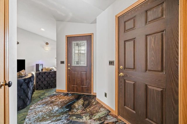 2821 Carrousel Lane, Janesville, WI 53545