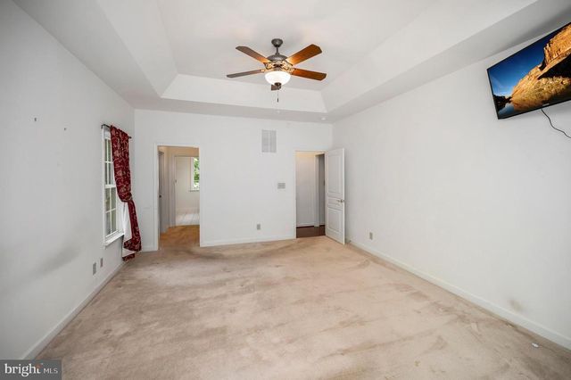 909 EASTOVER PKWY, Locust Grove, VA 22508