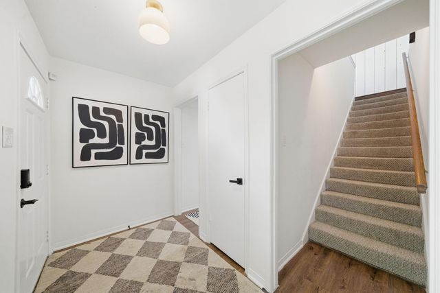 24 Lakeview Village, Conroe, TX 77356