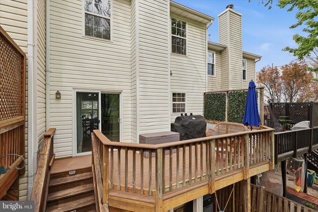 408 BRECKINRIDGE SQ SE, Leesburg, VA 20175