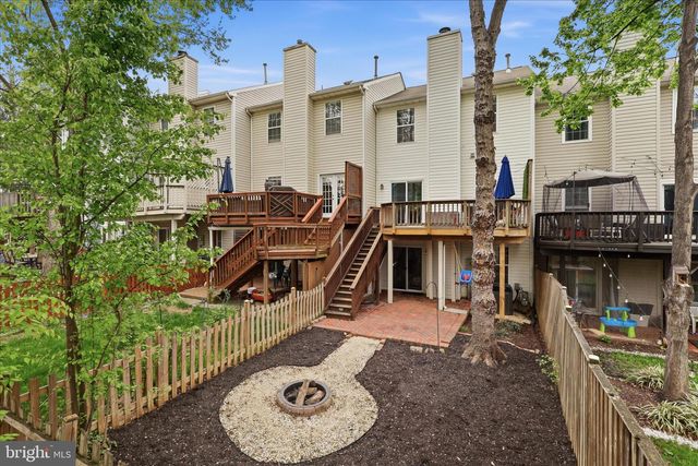 408 BRECKINRIDGE SQ SE, Leesburg, VA 20175