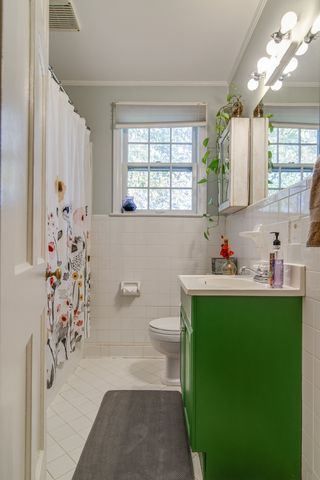 1930 Castleman Dr, Nashville, TN 37215