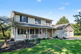 10154 Paw Paw Lake Drive, Texas Twp, MI 49071