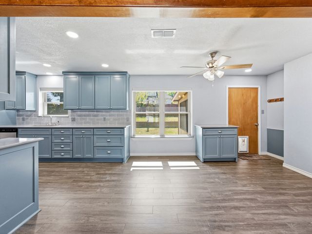 101 W Park Street, Decatur, TX 76234