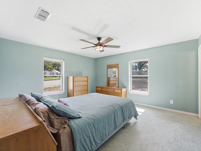 101 W Park Street, Decatur, TX 76234