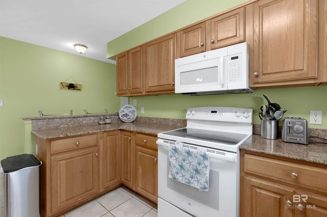 2715 State Highway 180 1209, Gulf Shores, AL 36542