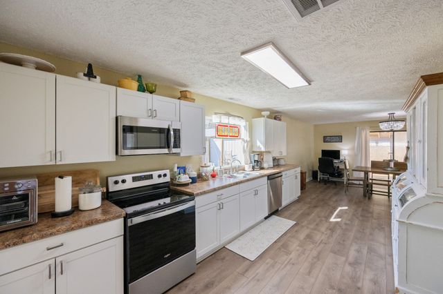 2134 Old Furnace Rd, Decaturville, TN 38329