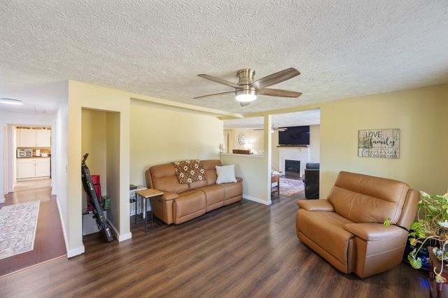 2134 Old Furnace Rd, Decaturville, TN 38329