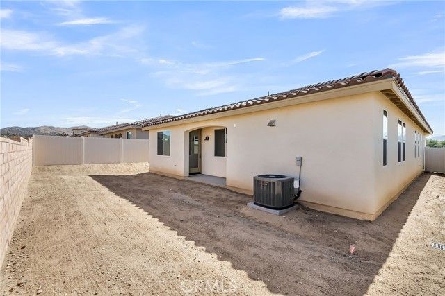 7408 Desert Sky Drive, Yucca Valley, CA 92284