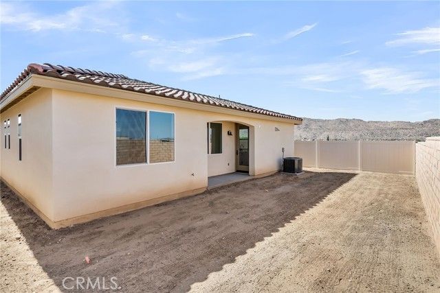 7408 Desert Sky Drive, Yucca Valley, CA 92284