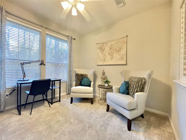 46 Flickering Sun Court, The Woodlands, TX 77382