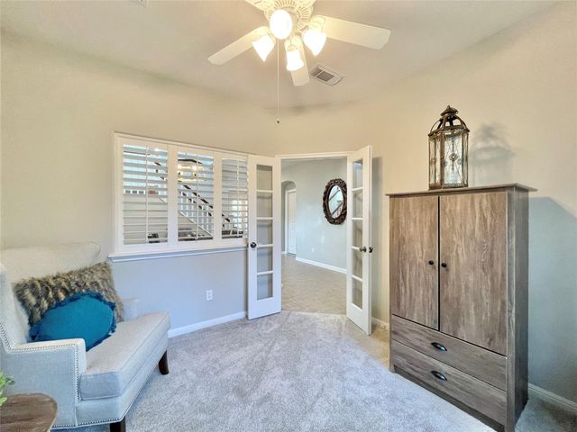 46 Flickering Sun Court, The Woodlands, TX 77382