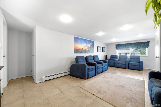 245 Seaford Avenue, Massapequa, NY 11758