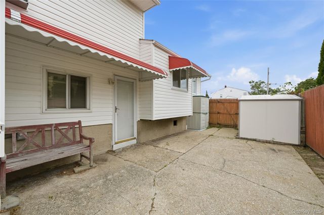 245 Seaford Avenue, Massapequa, NY 11758
