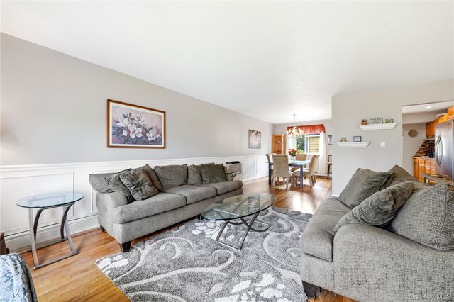 245 Seaford Avenue, Massapequa, NY 11758