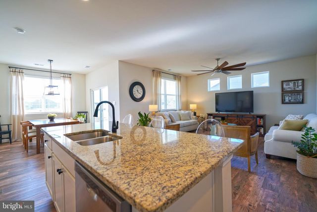 30698 WATERFRONT DR, Millsboro, DE 19966