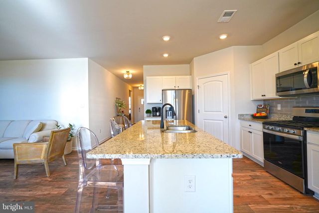 30698 WATERFRONT DR, Millsboro, DE 19966