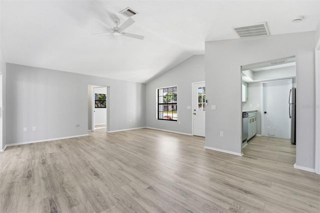 5737 DEER HOLLOW LANE W, Sarasota, FL 34232