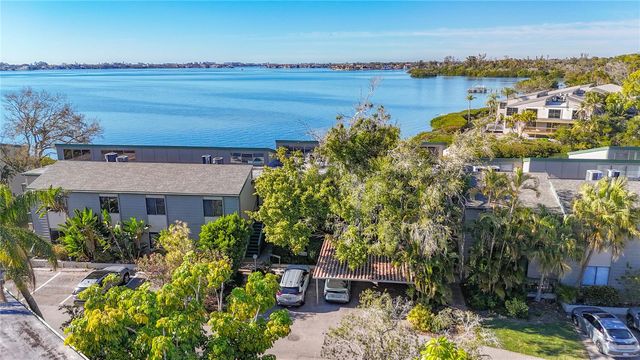 1511 PELICAN POINT DRIVE BA180, Sarasota, FL 34231