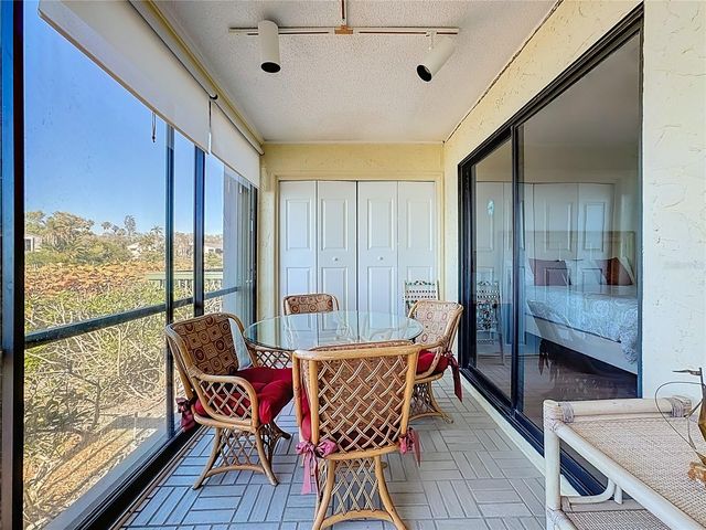 1511 PELICAN POINT DRIVE BA180, Sarasota, FL 34231