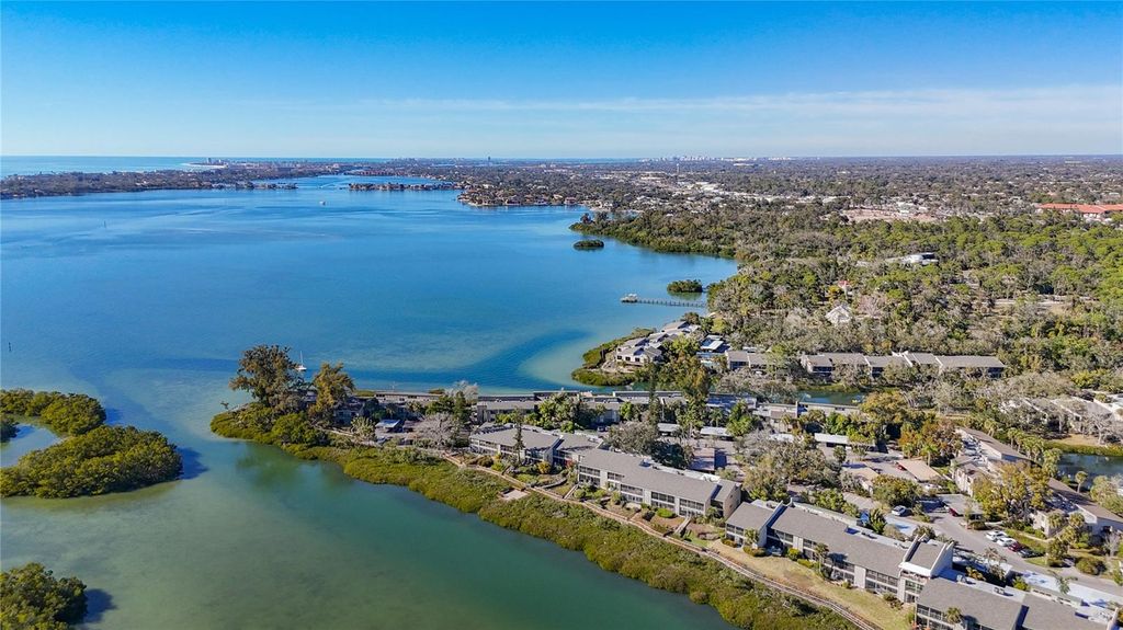 1511 PELICAN POINT DRIVE BA180, Sarasota, FL 34231