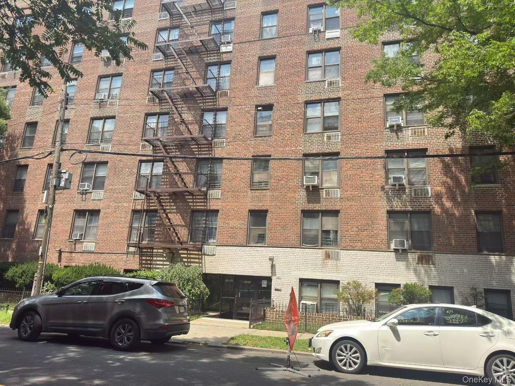 149-43 35Th Ave 1FL, Flushing, NY 11354