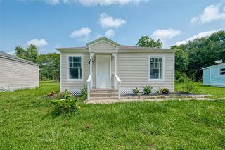 4 Jennische Street, Baytown, TX 77520