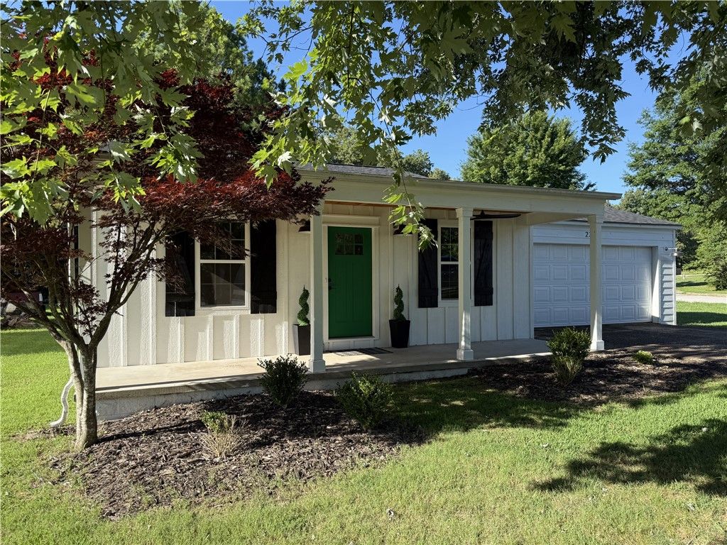 2306 Anvil Drive, Harrison, AR 72601