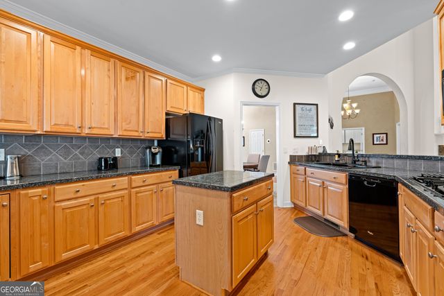 200 Aurora Way, Peachtree City, GA 30269