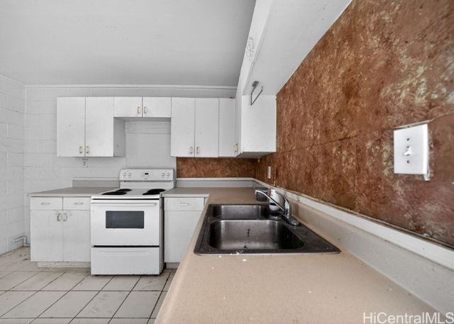 91-654 Kilaha Street E8, Ewa Beach, HI 96706