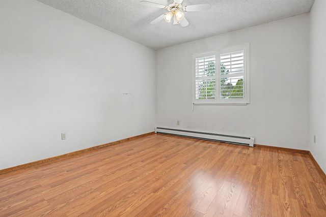 596 E Valley Court, Grand Junction, CO 81504
