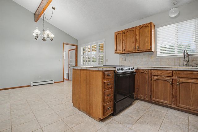 596 E Valley Court, Grand Junction, CO 81504