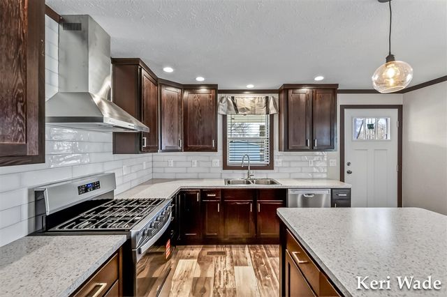 2504 Maple Road, Twin Lake, MI 49457