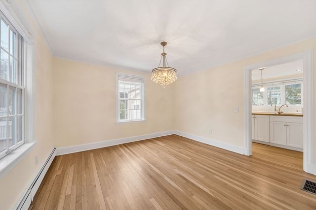 9 Kenway St, Cambridge, MA 02138