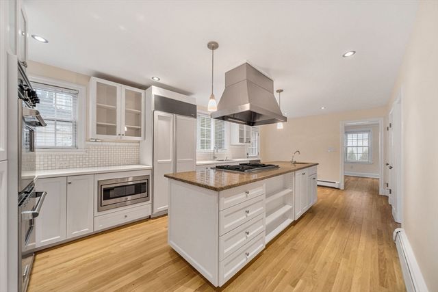 9 Kenway St, Cambridge, MA 02138