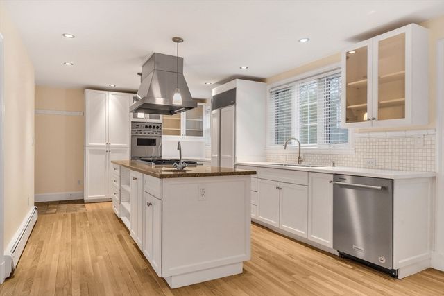 9 Kenway St, Cambridge, MA 02138