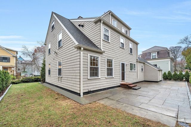 9 Kenway St, Cambridge, MA 02138