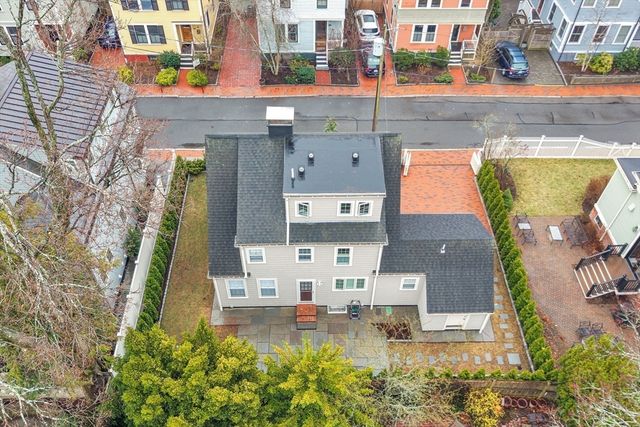 9 Kenway St, Cambridge, MA 02138