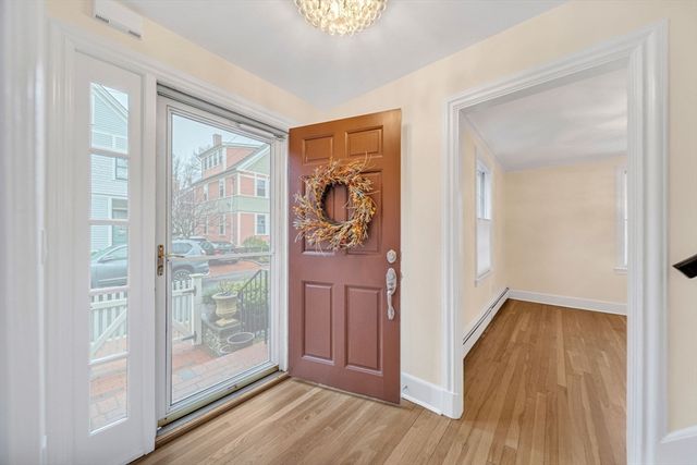 9 Kenway St, Cambridge, MA 02138