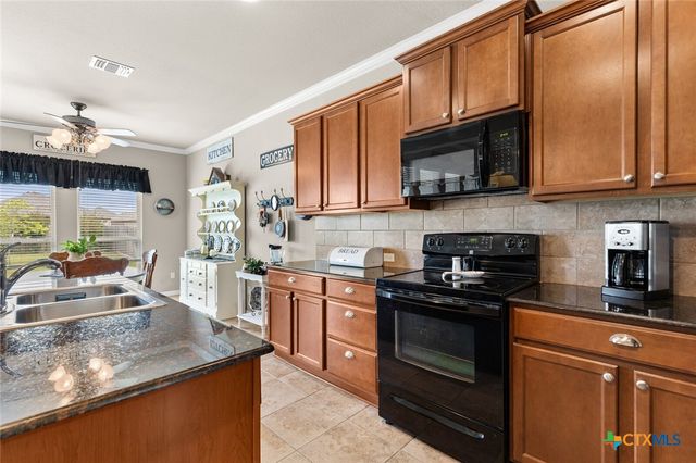 613 Coventry Drive, Temple, TX 76502