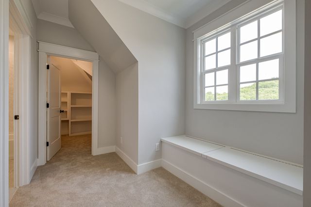 3004 Strickland Dr, Nashville, TN 37221