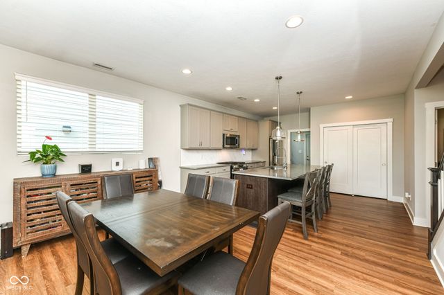 1512 Evenstar Boulevard, Carmel, IN 46280