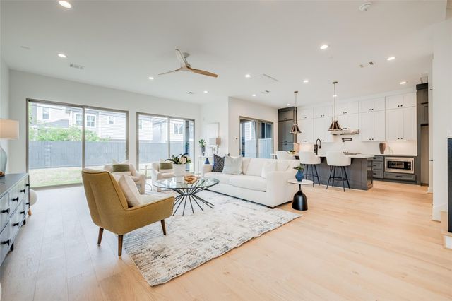 6008 Maxie Street, Houston, TX 77007