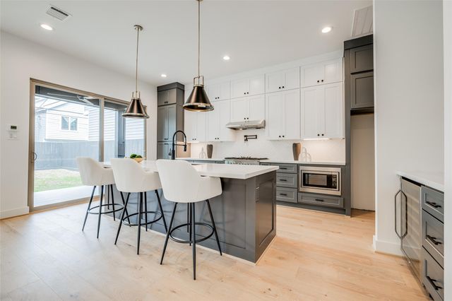 6008 Maxie Street, Houston, TX 77007