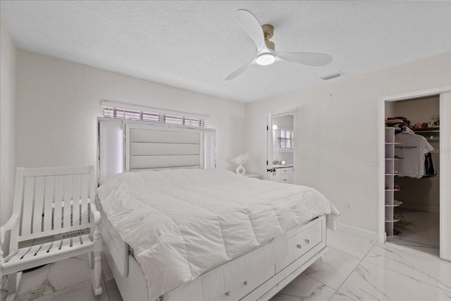 6909 N LOIS AVENUE, Tampa, FL 33614