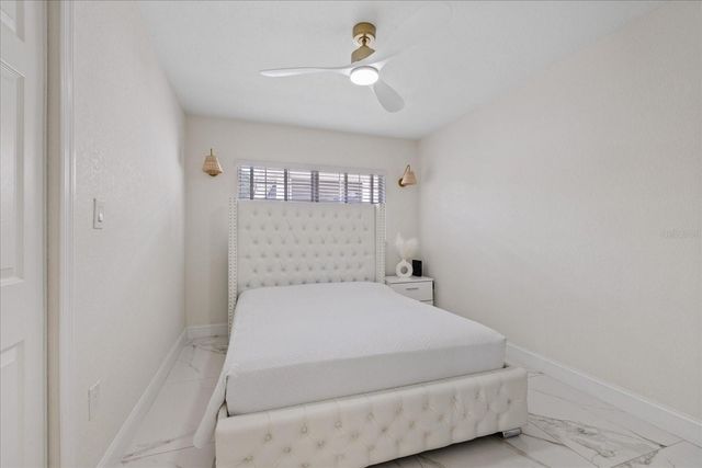 6909 N LOIS AVENUE, Tampa, FL 33614