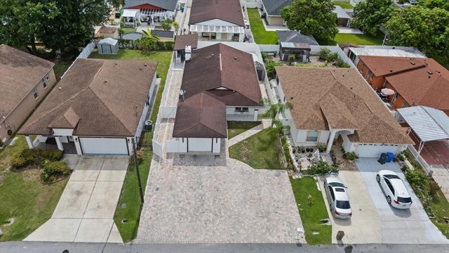 6909 N LOIS AVENUE, Tampa, FL 33614