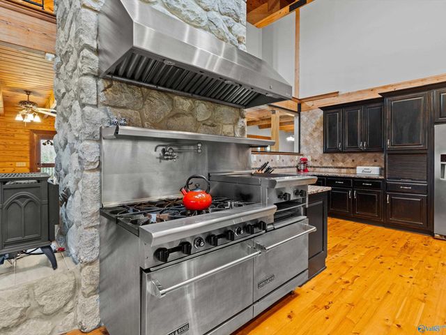 760 Charley Patterson Road, New Market, AL 35761